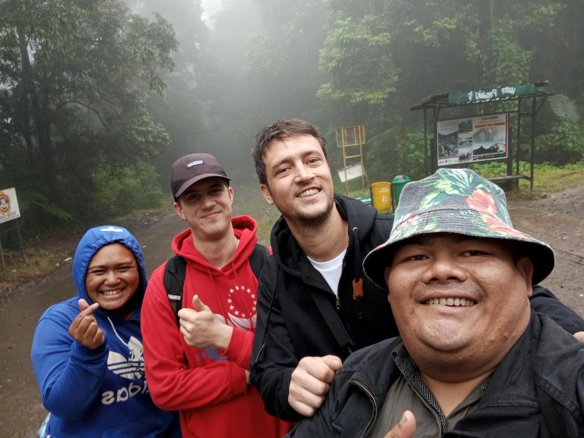 Vulkaan Homestay Berastagi Exterior foto